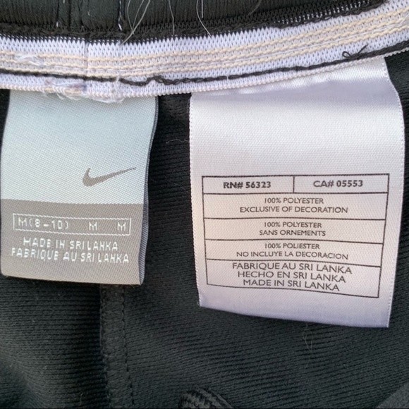 Nike Women’s Black Running Shorts, Size Medium - Picture 4 of 4